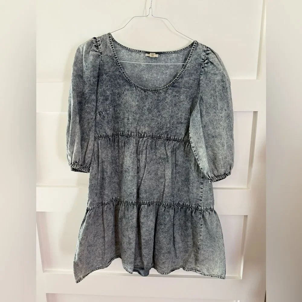 Anna Women's acid washed Jean dress size XS
